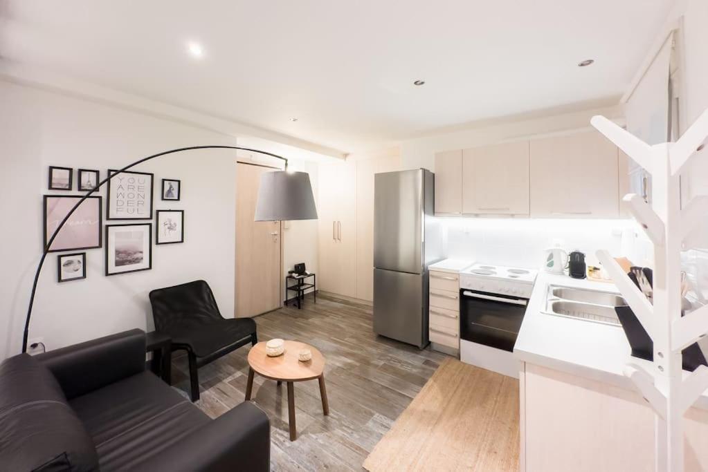 Elegant Athens Downtown Studio ภายนอก รูปภาพ